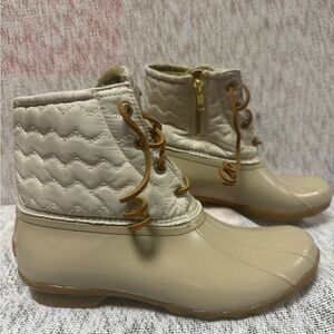 New Sperry Saltwater Chevron Quilt Duck Boots Ivory Woman Size 9